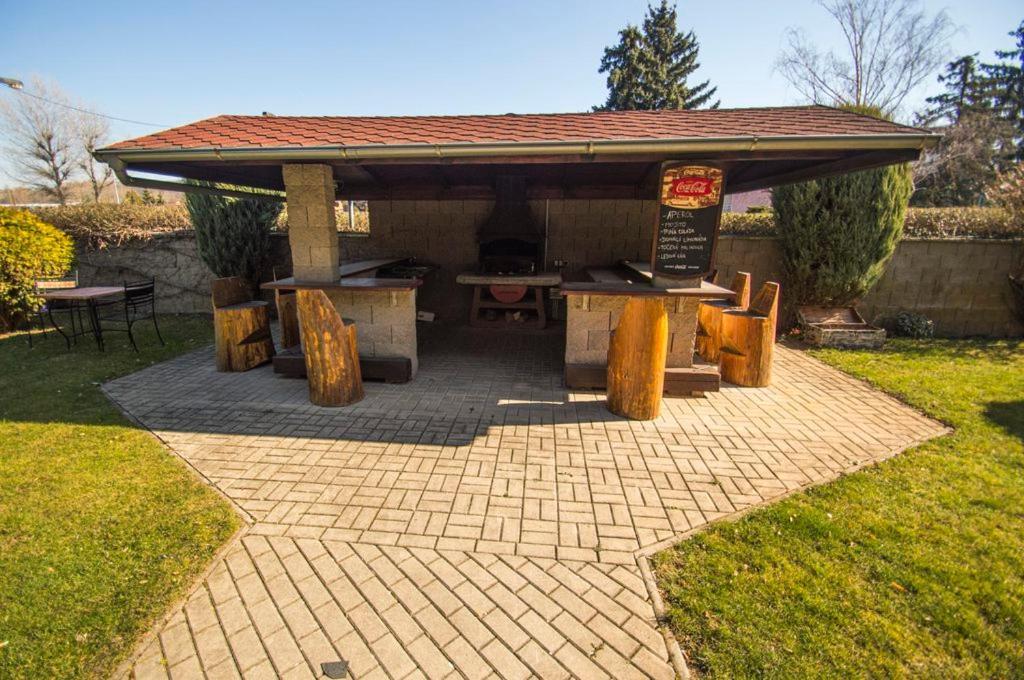 Hotel Sport Štětí 外观 照片